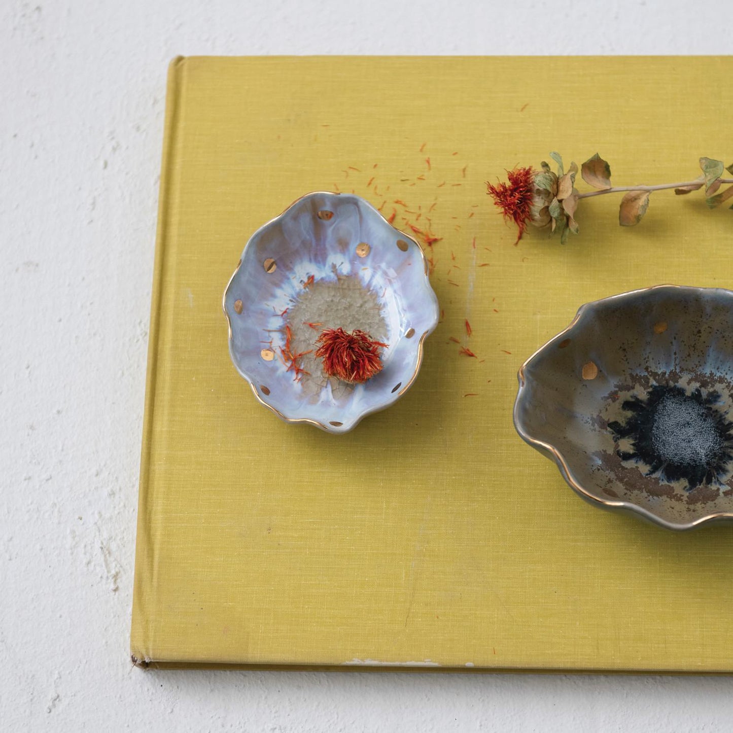 Stoneware Fluted Dish with Gold Dots & Edge